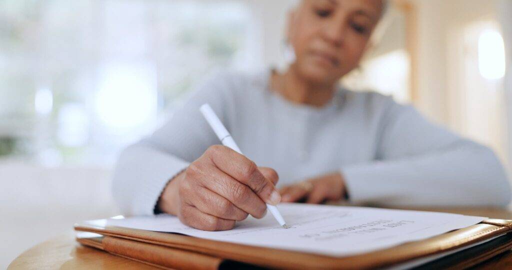 Lady updating her will